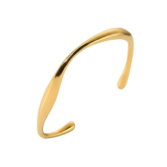 Elegant Gold Bracelet