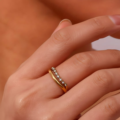 Diamond Amora Ring - Gold