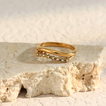 Diamond Amora Ring - Gold