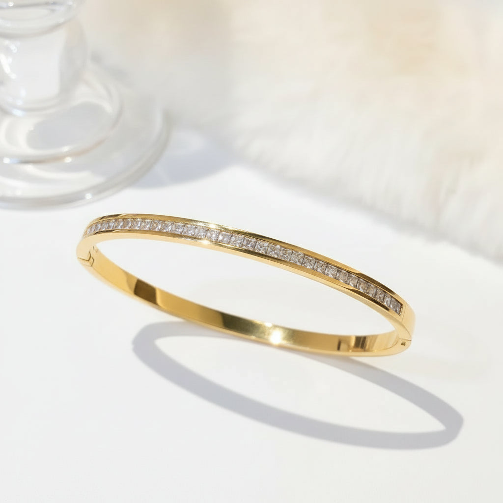 Gold Halo Bracelet